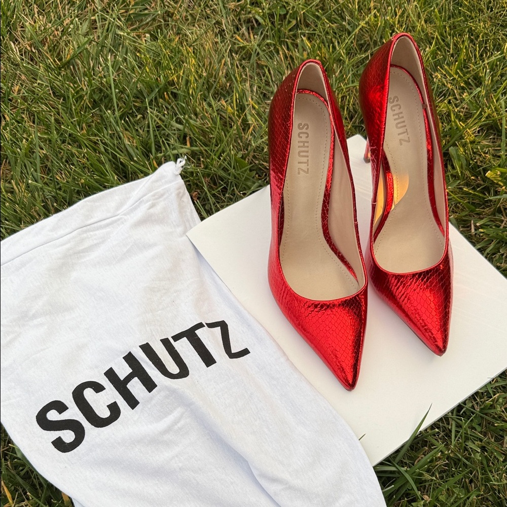 SCHUTZ Shiny snake print Red Heels